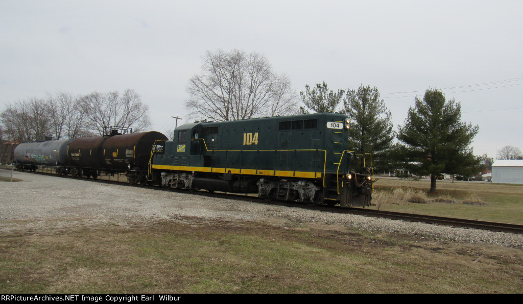 Ohio South Central Railroad (OSCR) 104